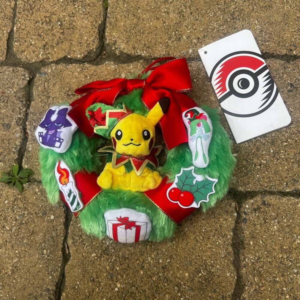 Pokemon Center Holiday Workshop Pikachu Christmas Wreath Plush 6 3/4”